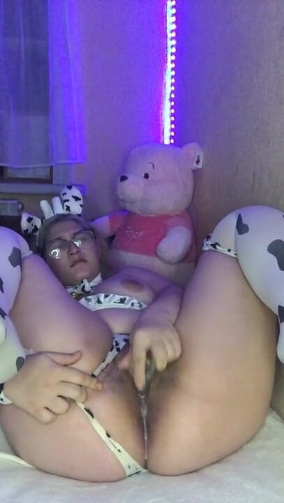 Princessa: Passionately cumming on camera