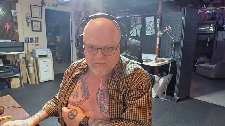 City hog: मोटे आदमी के निपल्स