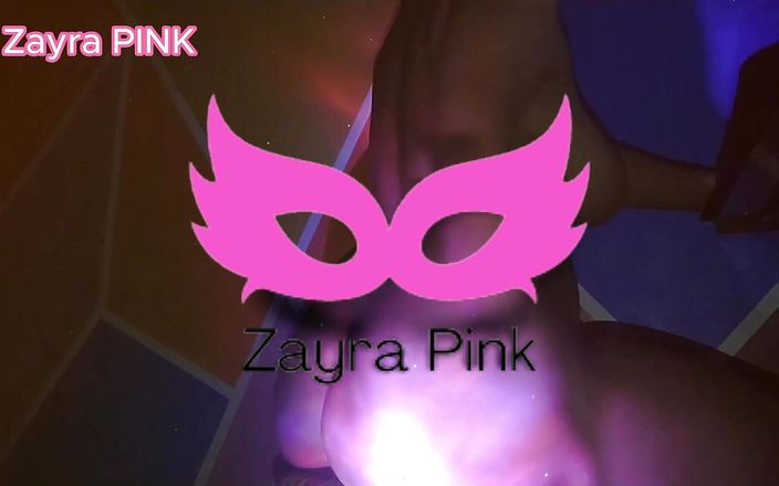 Zayra Pink: im All