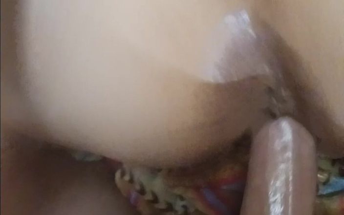 Freaky couple next door: 모든 기름을 젖어