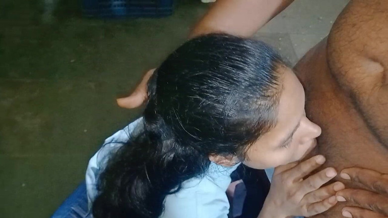 NikiRathod: Muie cu fată înainte de a vizita în vacanță