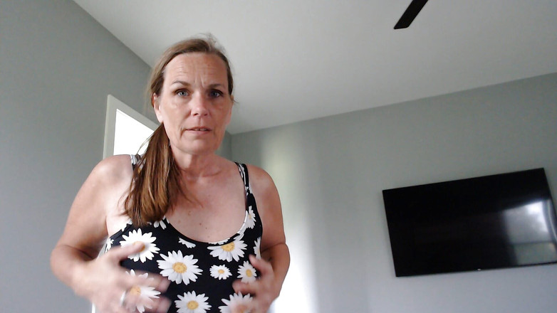 KimitheMilfMommy: Pov máy bay bà già 36dd lẻn vào