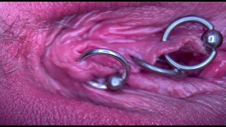 Aqua Pola: Compilație cu pișat extrem de aproape și pizda mea cu piercing și...