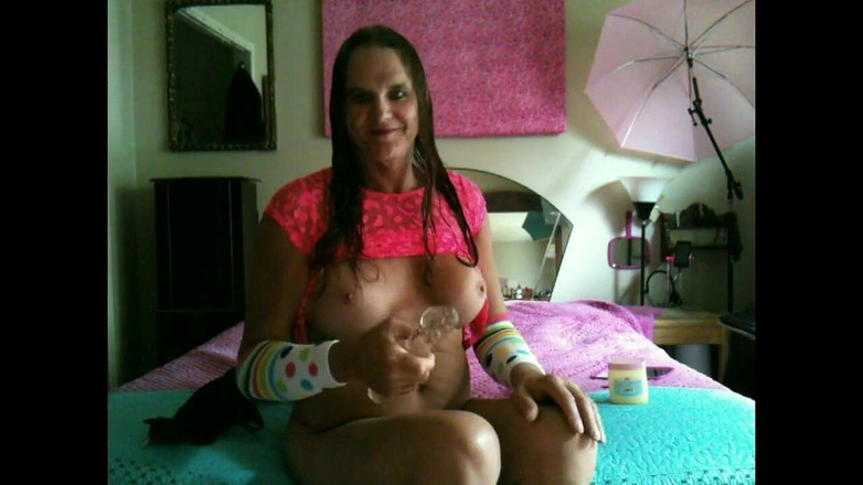 Lizzy Yum: Liz - 新玻璃假阳具