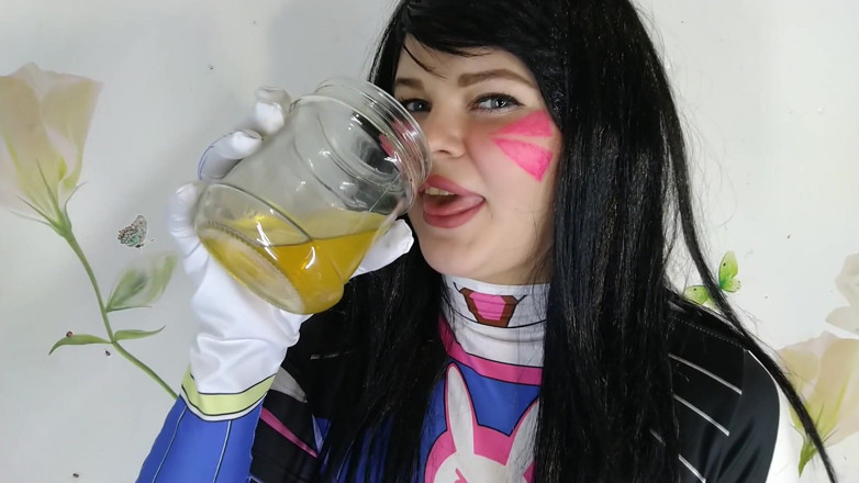 LizAngel: D.VA saya berkencing di dalam balang