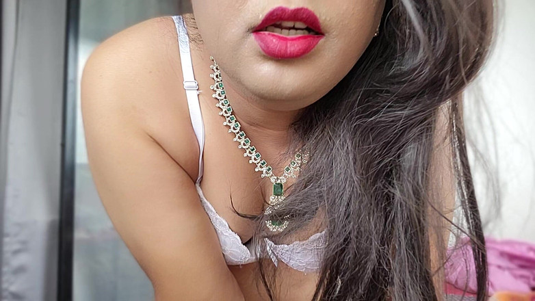 Indiansissychubby: जल्द ही आ रहे नए वीडियो