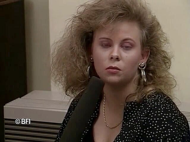 Naughty by nature in Holland: Xkiss Contact - 2 симпатичные девушки из Брюсселя