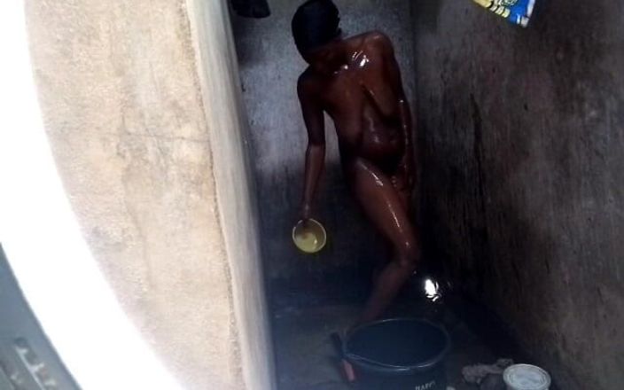 Porn sexline: My Ebony Stepsister in The Shower