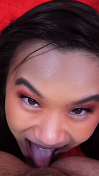 สาวเอเชียสวยๆ รับน้ำแตกเพียบ