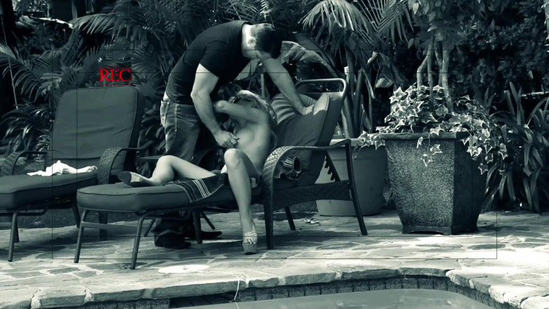 Xtime Network: Outdoor hot pussy fucking for a sexy blonde