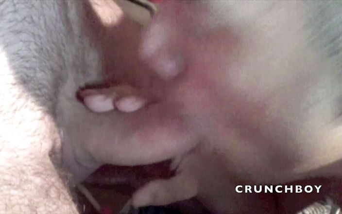 Crunch Boy: Twink follada en el sótano de París por Dorian Marguet
