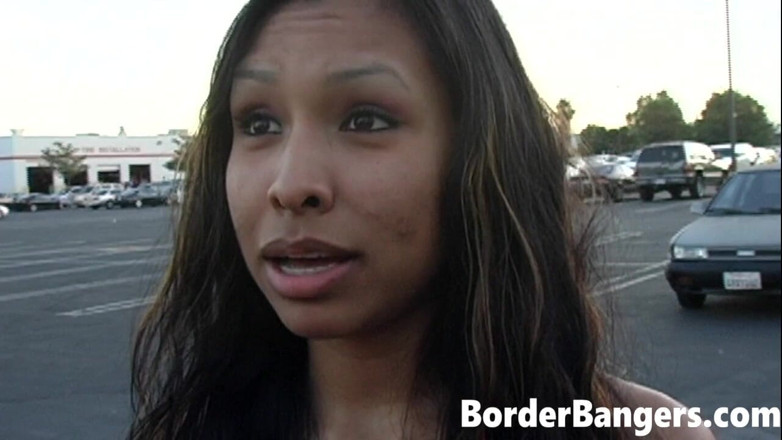 Border Bangers: Sexy Latina Nataly Rosa Fucks Border Patrol Agent