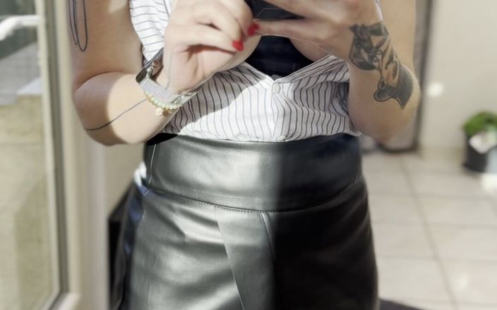 DouceLuxure: Mes Gros Seins Naturelle De MILF
