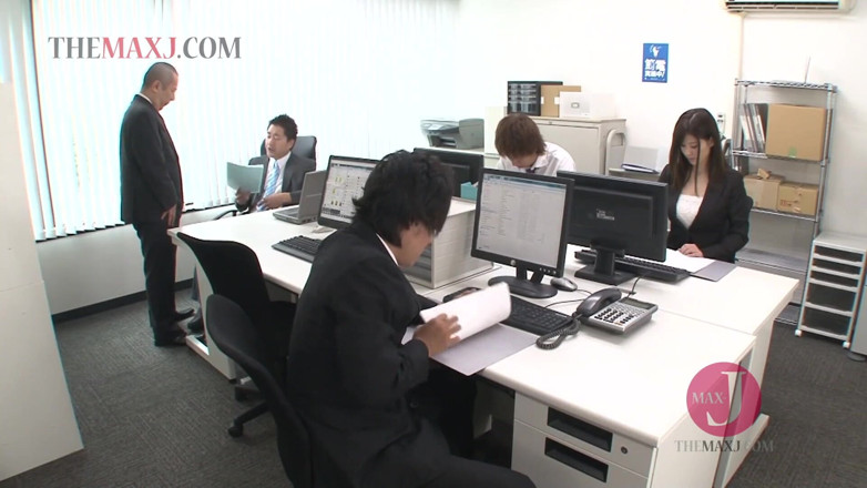Asian happy ending: Asian office wife likes to be a wild secretary for...
