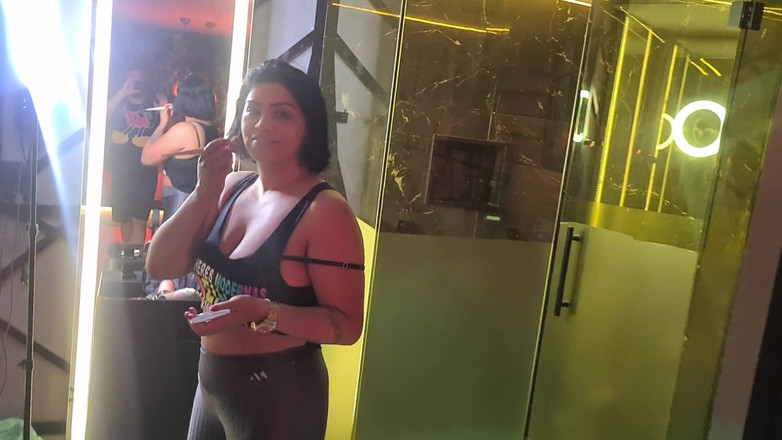 Lukas Zaad: Knulla gjuten stygg krona: maken lägger sin kuk utan kondom...