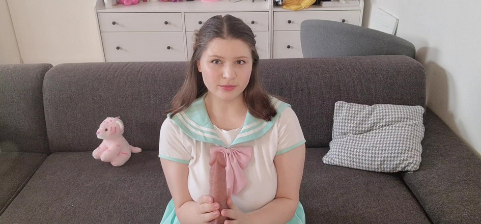 Tina Angel: Pertama kali aku! Aku lagi asik nyepong dan ngentot kontol...