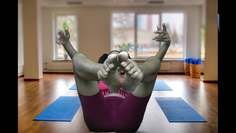 Mya Mula Goddess: Schmutzige verschwitzte yoga-fußanbetung