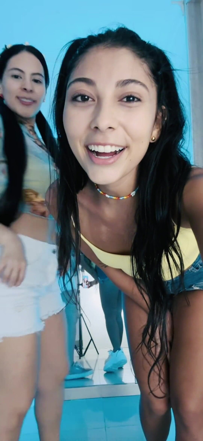 Vika_Sexting: La tua ombra calda