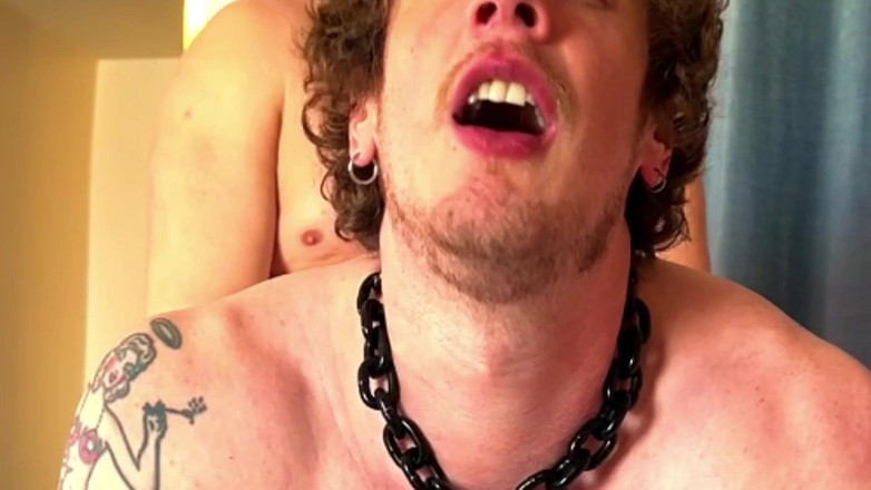 Christian Hunter: Ayah dengan batang besar mengongkek saya Pemburu Kristian yang tidak...