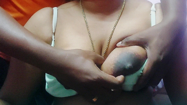 Desi Mohini: Desi Mohini tetička žhavý sex s instalatérem