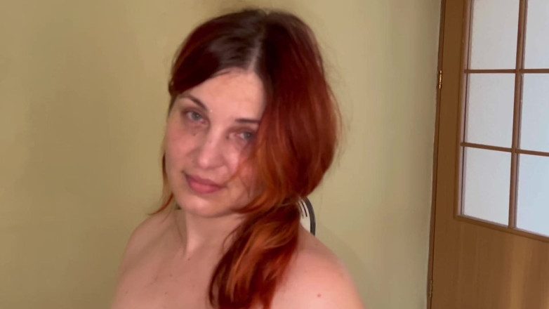 Elena917: Holes Search and Ass Spanking for Corruption