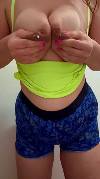 Stepmommy Steals Daddys Boxers and Plays with Breasts