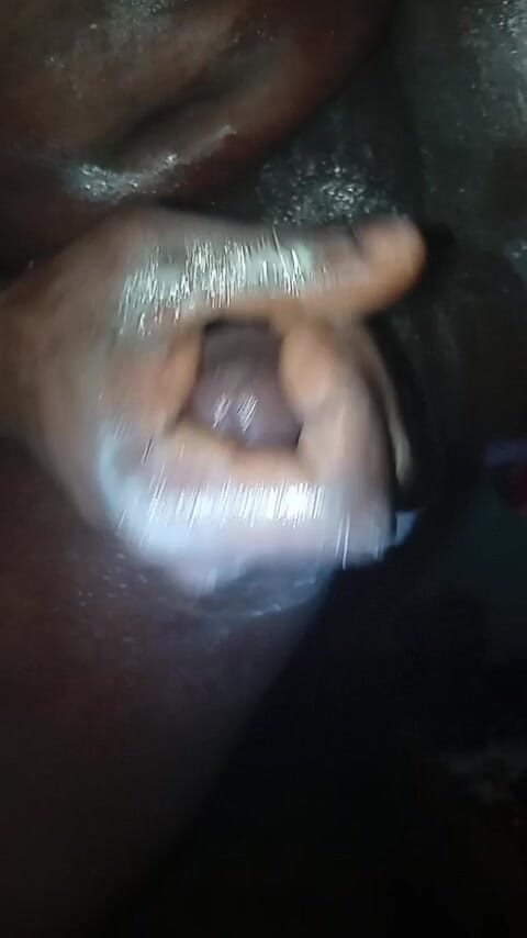 Badman4606: Bana siyah seksi zenci götünü göster