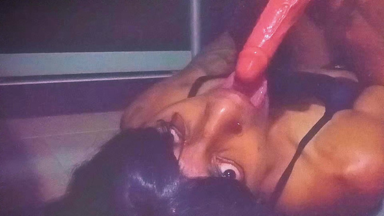 Ombunny: Just a Pretty Face with a Pussy for a Mouth