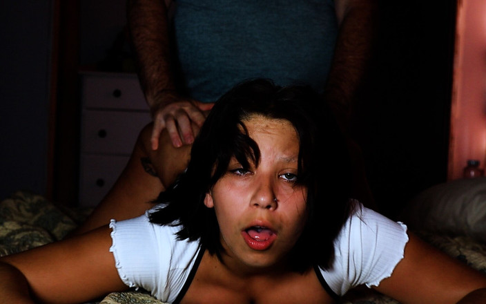 Vibra King Video: Wcześnie rano jebanie na łóżku