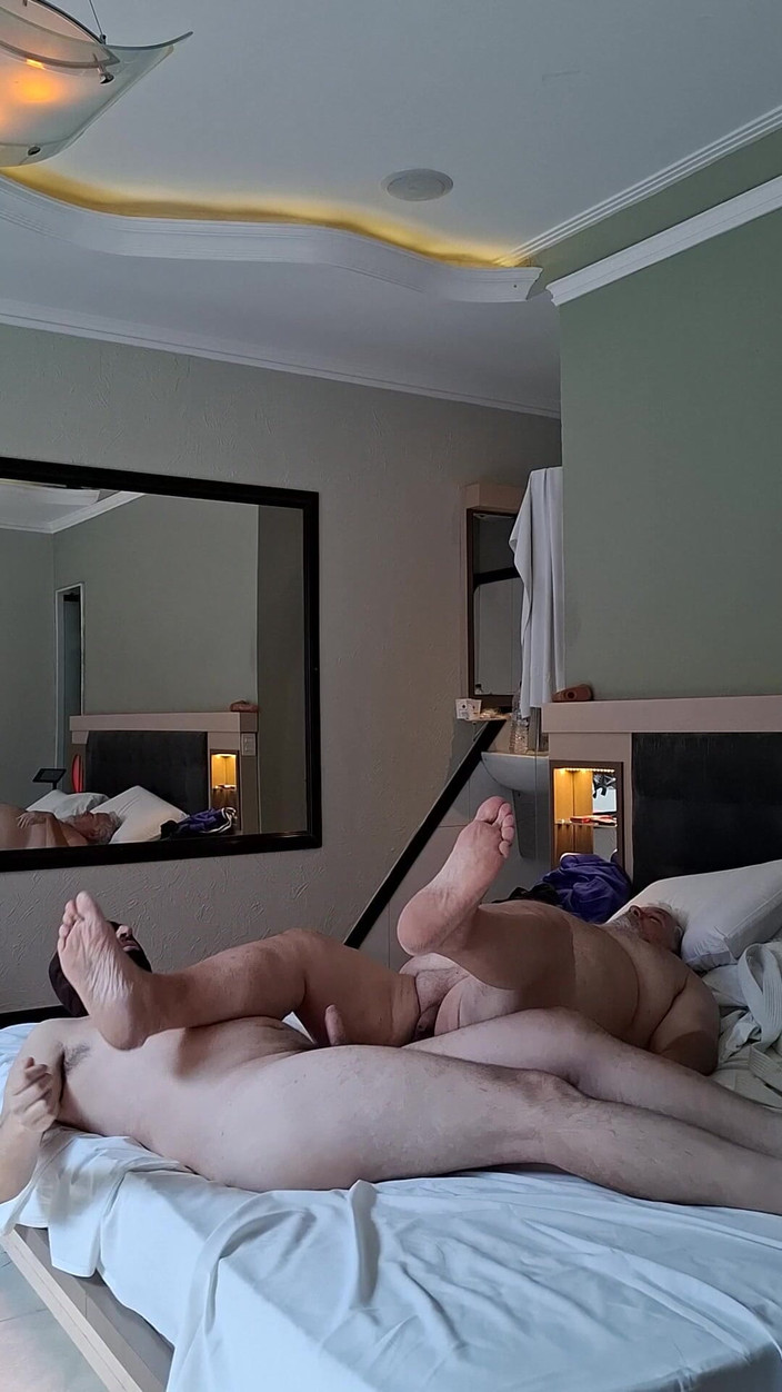 Punchbagplz: Jobber kalah berantem, sekarang dia harus bayar sama ayahnya sendiri