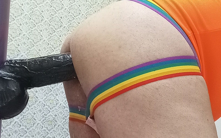 Todo -Anal: Minha bunda sempre espera por um delicioso vibrador e eu...