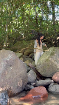 Ditemui Mengongkek Sungai Oleh Jiran