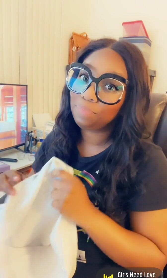 Diamond: Mọi người luôn nói, Jenna tối nay anh đang làm gì? Đây...