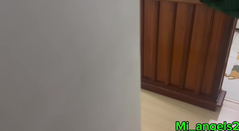 Mirellaoficialx: I Hooked up with the Biggest Cock in Brazil, and...