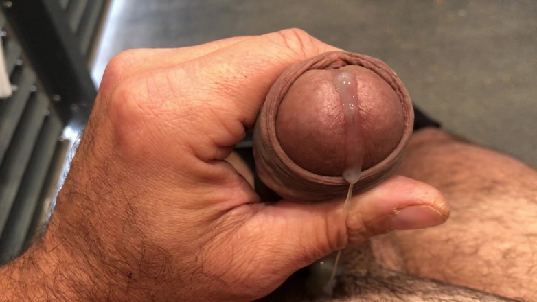 Sessolino69: Den krämigaste spermasprut någonsin!!