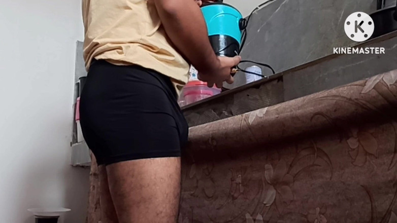 Desi__Panda: 直男朋友第一次穿着内衣大鸡巴