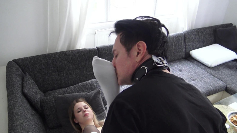 Foot Girls: Klassiska strumpor Fotdyrkan och strumpsniffning av Kelly