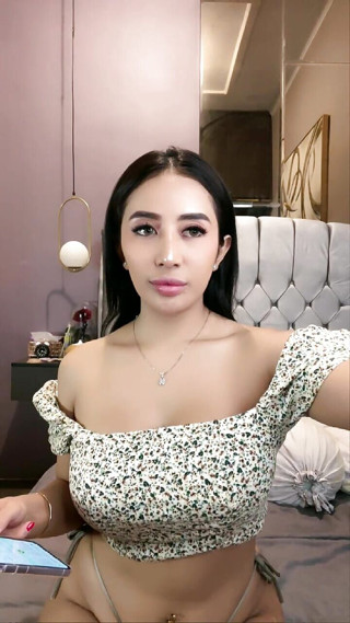 Indoseblay: If You Take a Live Ojol Together, Do You Think...