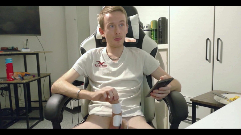 The Max Powers: 32 min. estim goon sesh holy fick...