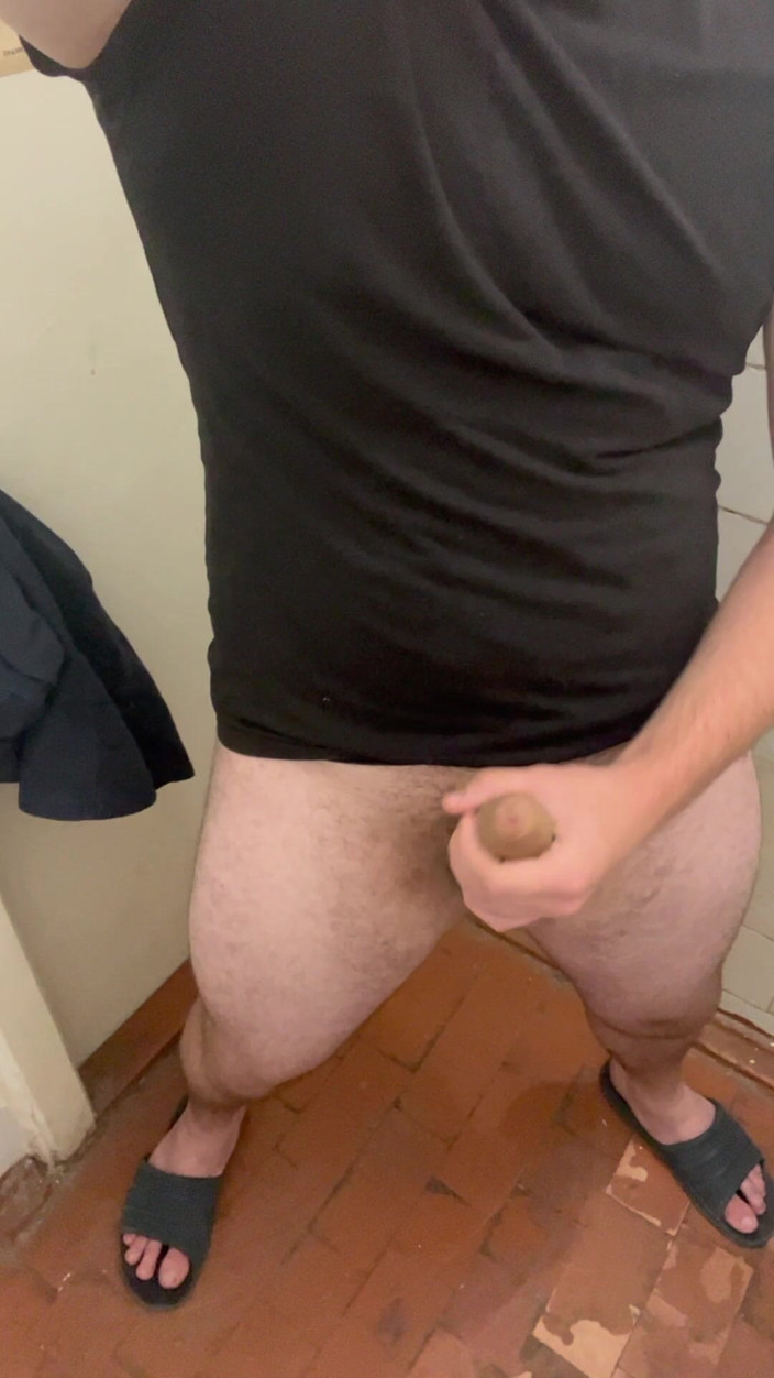 Calciferol333: Uncircumcised Cums