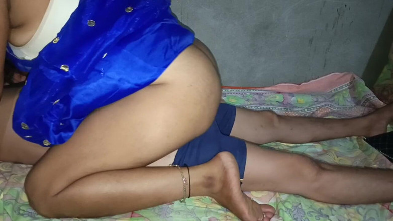 Kavita69: Young Boy Cums Inside Me While Having Sex with Hot...