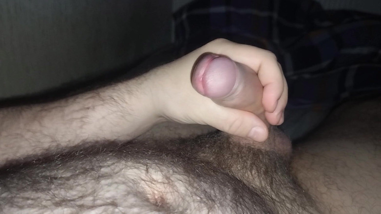 Uhri: Я дрочу в ліжку перед сном.