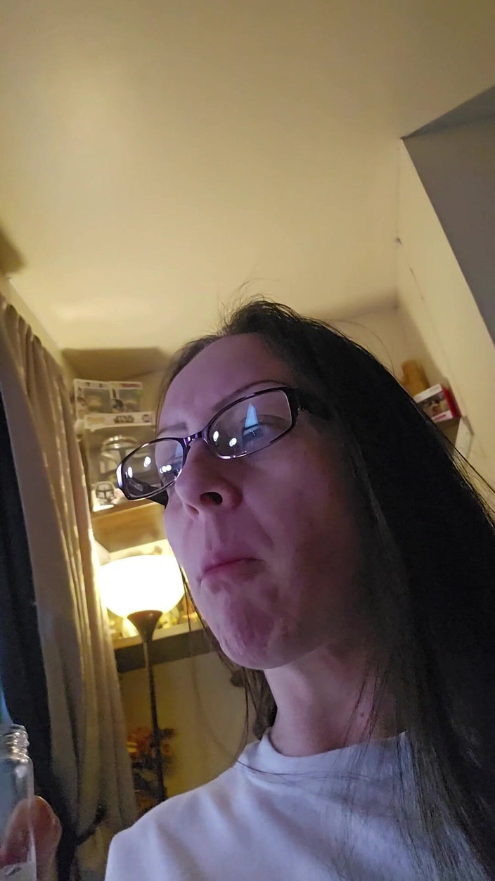 Raven Willow: चबाना और थूकना