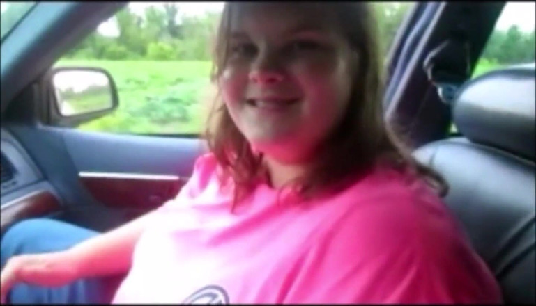Sadee Rain: Cute young wife gives sissy babe a handjob in car...