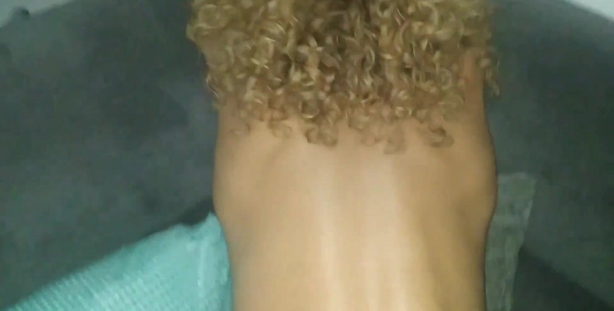 Crazy Couple: Ateşli hatun büyük yarakla şaşırttı ve sikildi-bakış açısı