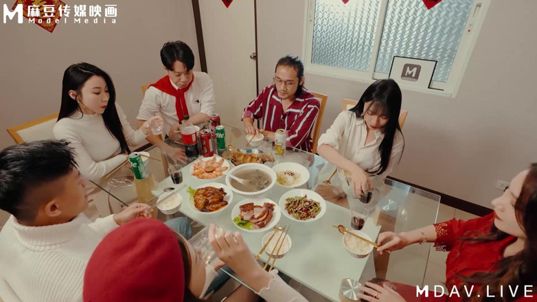 ModelMedia Asia: Md-0230-1 Reunion Dinner/new Year's Stepmother and Stepdaughter Bowl