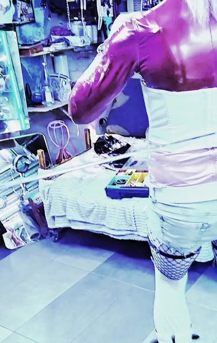 fetishboyzz: छोटा एक