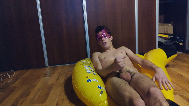Floatie Boy: Sledujte, jak kouřím, jezdím a honím si v mém nafukovacím...