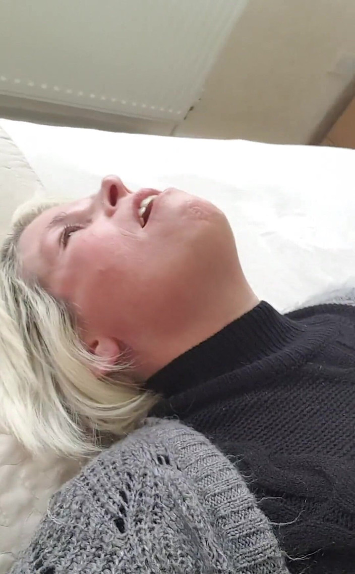 SkylerSquirt: Showing My Orgasm Face Whilst Getting My Pussy Eaten Xx