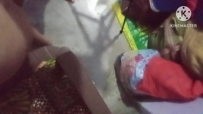 T. Sonai: Gaya doggy makcik desi romantik